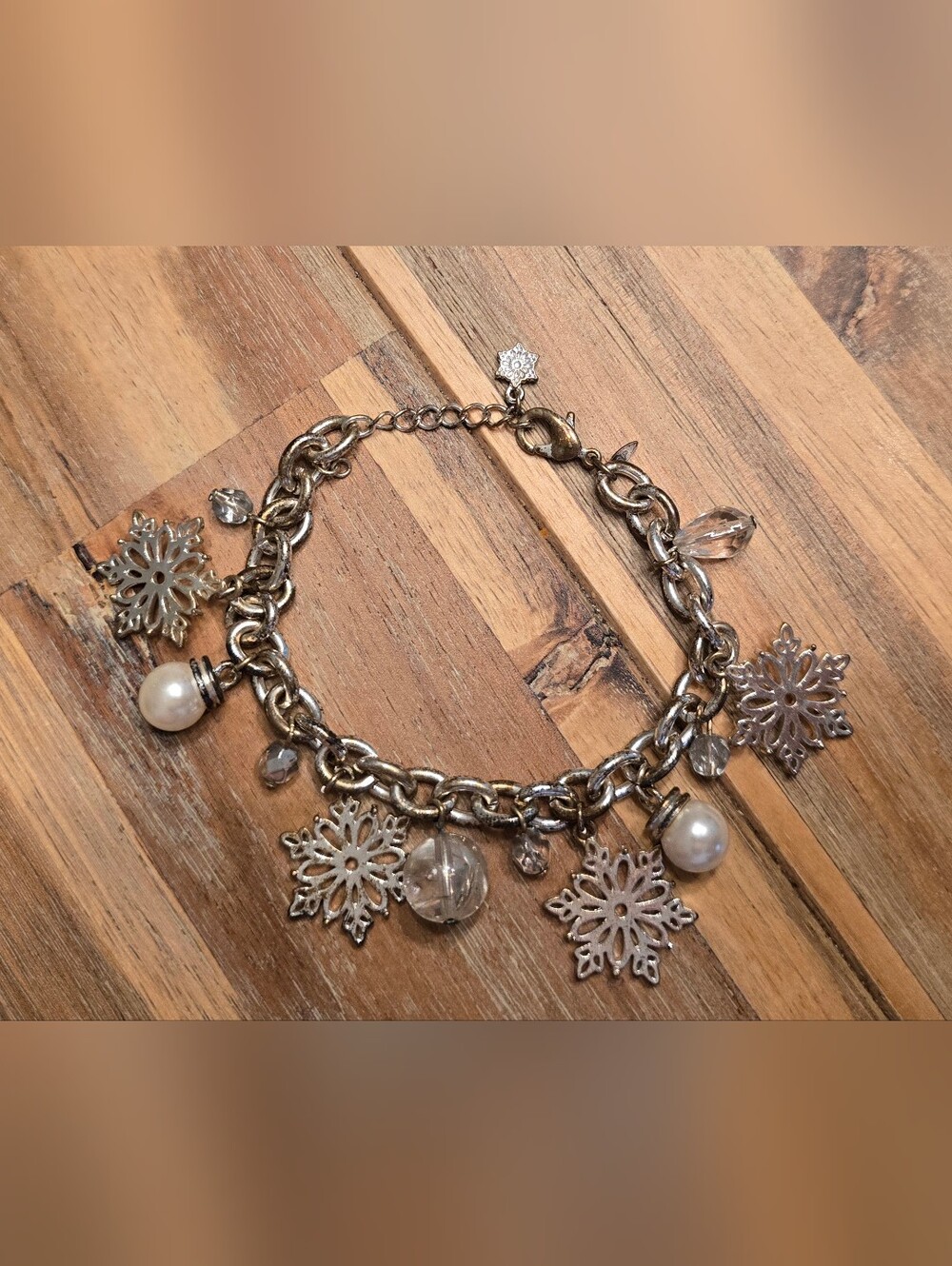 Vintage Avon Snowflake Charm Bracelet